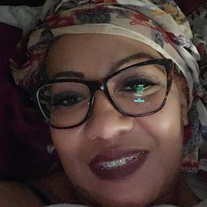 Meet your Posher, Cami